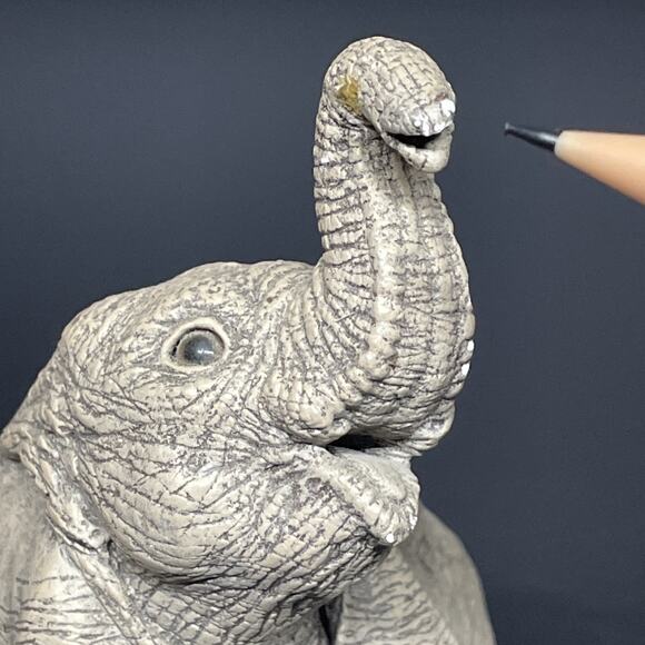 The Herd Elephant Sculpture "Good" Martha Carey Figure #3128 Trunk Up Kneeling - Picture 8 of 8